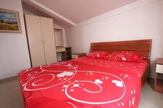 Проживание в семье Apartmani Irena Петровац Улучшенный люкс с видом на море-9