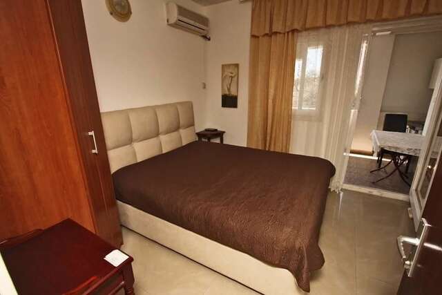 Проживание в семье Apartmani Irena Петровац-7